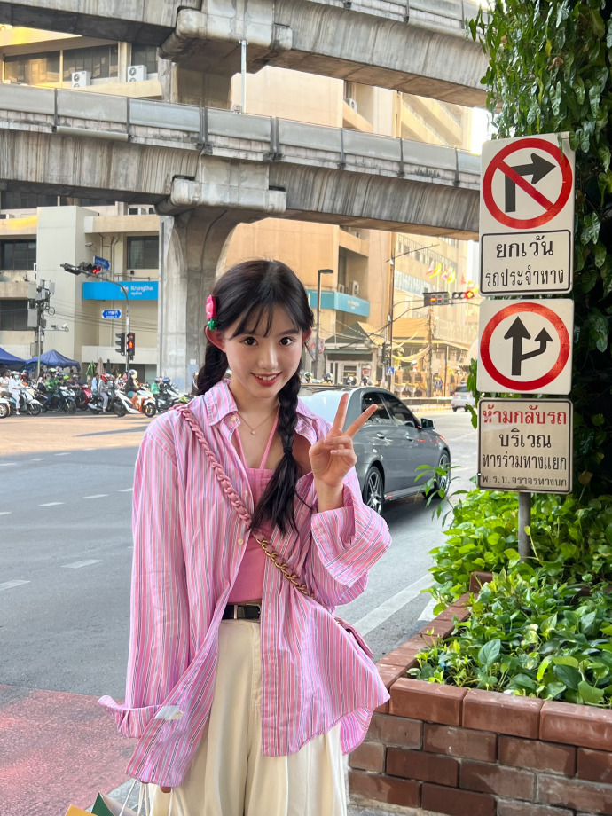罗小黑战记2 封面